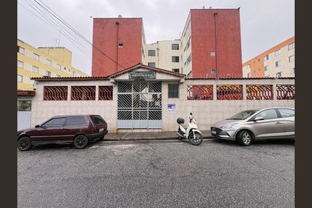 Apartamento para alugar com 45m², 2 quartos e 1 vaga Apartamento para alugar com 45m², 2 quartos e 1 vagaFachada
