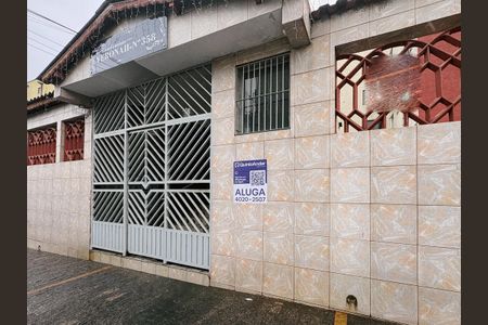 Apartamento para alugar com 45m², 2 quartos e 1 vaga Apartamento para alugar com 45m², 2 quartos e 1 vagaFachada