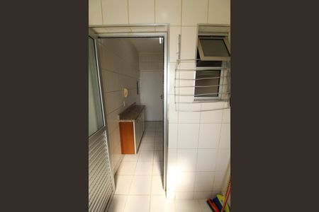 Apartamento para alugar com 64m², 3 quartos e 1 vagaÁrea de Serviço