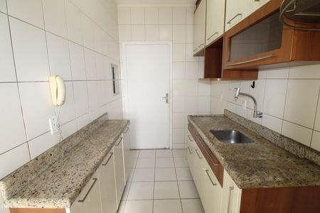 Apartamento para alugar com 64m², 3 quartos e 1 vagaCozinha