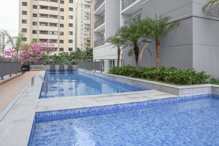 Apartamento à venda com 35m², 2 quartos e sem vaga Apartamento à venda com 35m², 2 quartos e sem vagaÁrea comum - Piscina