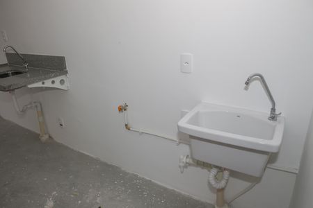 Apartamento à venda com 35m², 2 quartos e sem vaga Apartamento à venda com 35m², 2 quartos e sem vagaCozinha e Área de Serviço