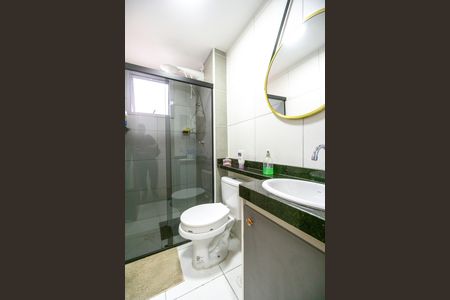 Apartamento à venda com 51m², 2 quartos e 1 vaga Apartamento à venda com 51m², 2 quartos e 1 vagaBanheiro