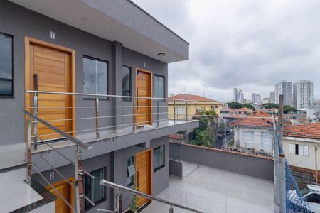 Apartamento para alugar com 18m², 1 quarto e sem vaga Apartamento para alugar com 18m², 1 quarto e sem vagaEntrada Escadas