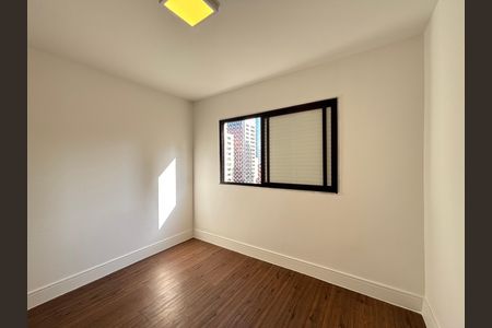 Apartamento para alugar com 76m², 3 quartos e 1 vagaQuarto 2