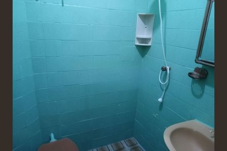 Casa à venda com 148m², 6 quartos e 2 vagas