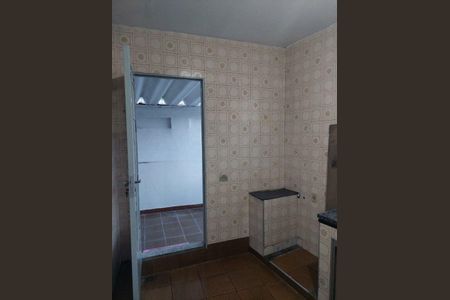 Casa à venda com 148m², 6 quartos e 2 vagas