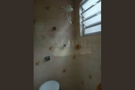Casa à venda com 148m², 6 quartos e 2 vagas