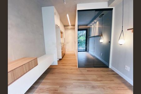 Kitnet/Studio à venda com 1 quarto, 25m² em Campo Belo, São Paulo