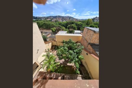 Casa à venda com 360m², 3 quartos e 2 vagas