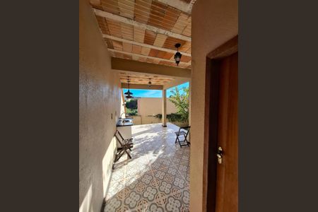 Casa à venda com 360m², 3 quartos e 2 vagas