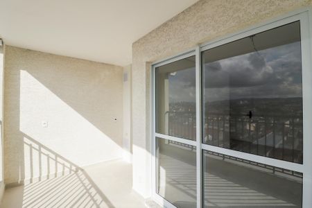 Varanda de apartamento à venda com 2 quartos, 59m² em Vila Bandeirantes, São Paulo