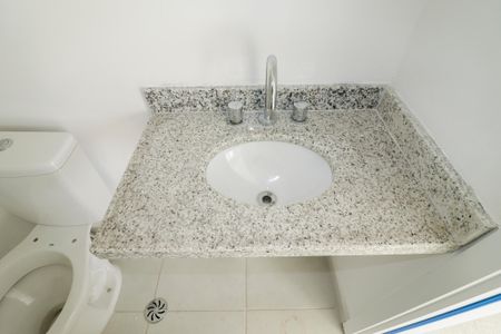 Apartamento à venda com 59m², 2 quartos e 1 vagaBanheiro Social