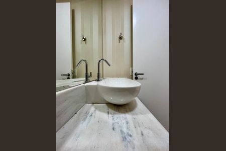 Apartamento à venda com 87m², 2 quartos e 2 vagasLavabo