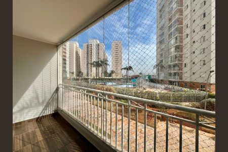 Apartamento à venda com 87m², 2 quartos e 2 vagasVista da Sacada