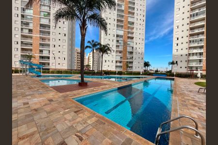 Apartamento à venda com 87m², 2 quartos e 2 vagasÁrea comum - Piscina