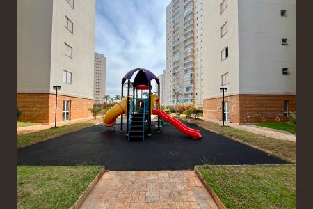 Apartamento à venda com 87m², 2 quartos e 2 vagasÁrea comum - Playground