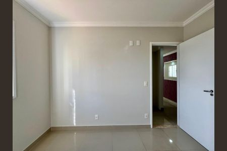 Apartamento à venda com 87m², 2 quartos e 2 vagasQuarto 2