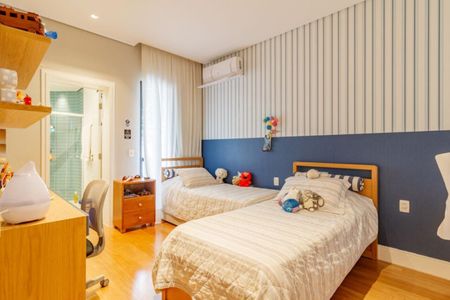Apartamento à venda com 289m², 3 quartos e 4 vagas