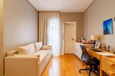 Apartamento à venda com 289m², 3 quartos e 4 vagas