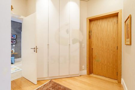 Apartamento à venda com 3 quartos, 289m² em Vila Morumbi, São Paulo