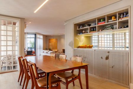 Apartamento à venda com 289m², 3 quartos e 4 vagas