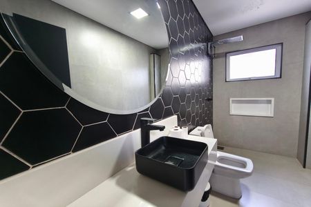 Casa à venda com 479m², 3 quartos e 3 vagas Casa à venda com 479m², 3 quartos e 3 vagasLavabo