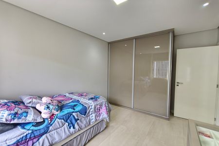 Casa à venda com 479m², 3 quartos e 3 vagas Casa à venda com 479m², 3 quartos e 3 vagasQuarto 2