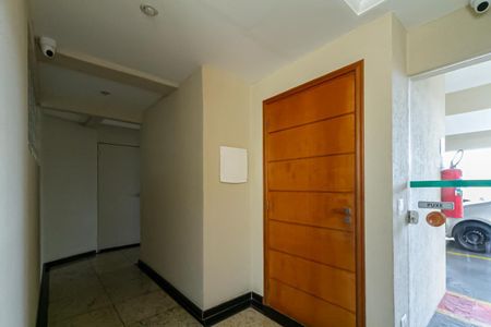Apartamento para alugar com 70m², 3 quartos e 2 vagas Apartamento para alugar com 70m², 3 quartos e 2 vagasHall de Entrada