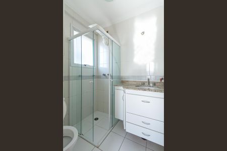 Apartamento para alugar com 70m², 3 quartos e 2 vagas Apartamento para alugar com 70m², 3 quartos e 2 vagasBanheiro da Suíte