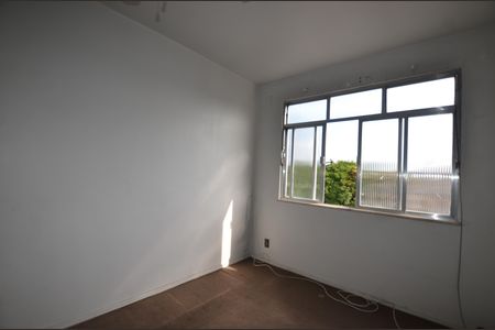 Sala de apartamento para alugar com 2 quartos, 62m² em Rocha Miranda, Rio de Janeiro