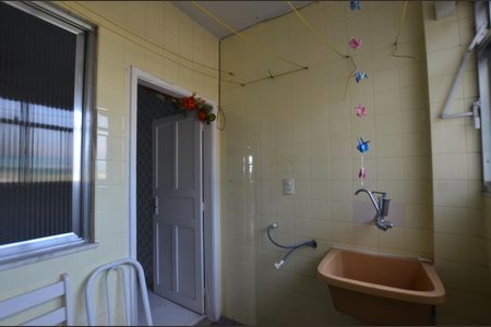 Apartamento para alugar com 62m², 2 quartos e 1 vagaÁrea de Serviço