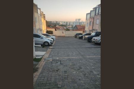 Casa à venda com 104m², 3 quartos e 2 vagas