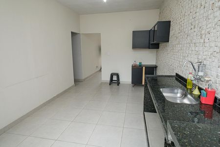 Casa para alugar com 100m², 2 quartos e sem vaga Casa para alugar com 100m², 2 quartos e sem vagaCozinha