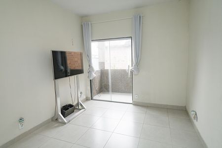 Sala de casa para alugar com 2 quartos, 100m² em Campo Grande, Rio de Janeiro