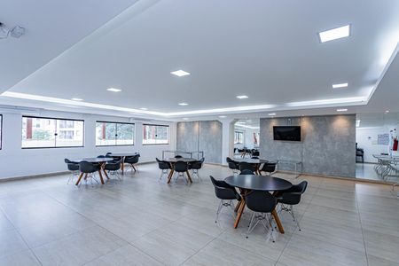 Apartamento à venda com 44m², 2 quartos e 1 vaga Apartamento à venda com 44m², 2 quartos e 1 vagaSalão de Festas