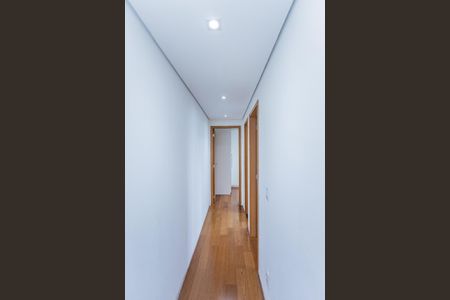 Apartamento à venda com 44m², 2 quartos e 1 vaga Apartamento à venda com 44m², 2 quartos e 1 vagaCorredor