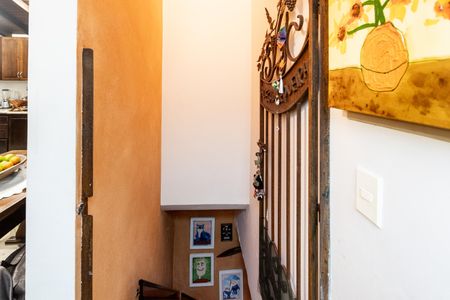 Casa para alugar com 550m², 4 quartos e 4 vagas Casa para alugar com 550m², 4 quartos e 4 vagasAdega