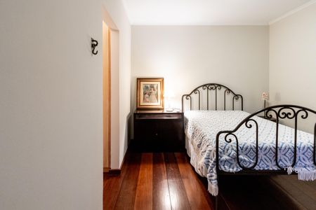 Casa para alugar com 550m², 4 quartos e 4 vagas Casa para alugar com 550m², 4 quartos e 4 vagasEdicula - Quarto 1