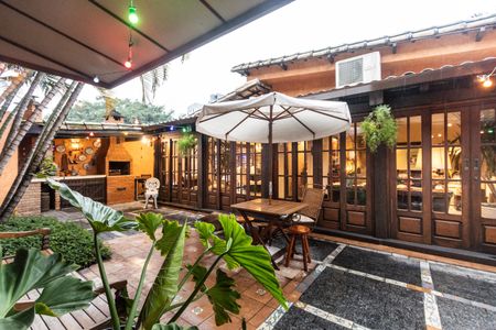 Casa para alugar com 550m², 4 quartos e 4 vagas Casa para alugar com 550m², 4 quartos e 4 vagasJardins