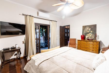 Casa para alugar com 550m², 4 quartos e 4 vagas Casa para alugar com 550m², 4 quartos e 4 vagasQuarto 1 - Suite