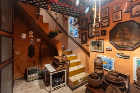 Casa para alugar com 550m², 4 quartos e 4 vagas Casa para alugar com 550m², 4 quartos e 4 vagasAdega