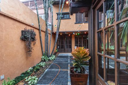 Casa para alugar com 550m², 4 quartos e 4 vagas Casa para alugar com 550m², 4 quartos e 4 vagasJardins