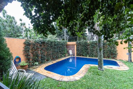 Casa para alugar com 550m², 4 quartos e 4 vagas Casa para alugar com 550m², 4 quartos e 4 vagasVaranda