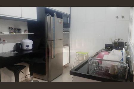 Casa à venda com 100m², 3 quartos e sem vaga