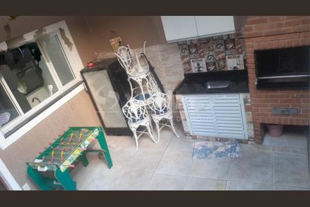 Casa à venda com 100m², 3 quartos e sem vaga