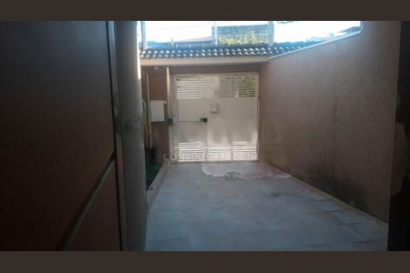 Casa à venda com 100m², 3 quartos e sem vaga