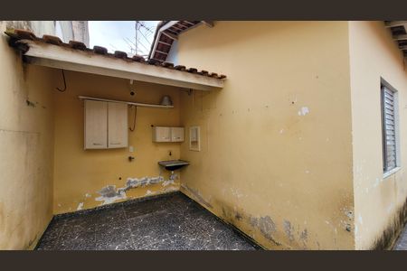 Casa de condomínio para alugar com 65m², 2 quartos e 2 vagasÁrea de Serviço