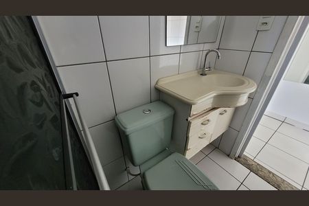 Casa de condomínio para alugar com 65m², 2 quartos e 2 vagasBanheiro