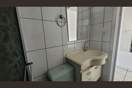 Casa de condomínio para alugar com 65m², 2 quartos e 2 vagasBanheiro